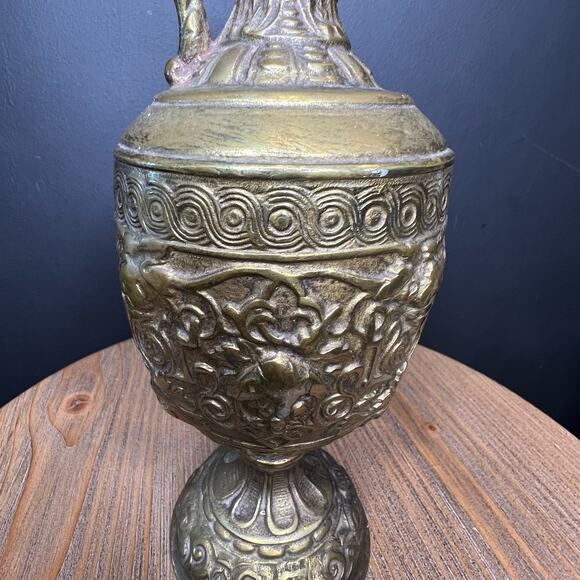 Antique French Cast Iron Pitcher Statue Jug Grape Vines Bacchus Amphora URN - Picture 8 of 12